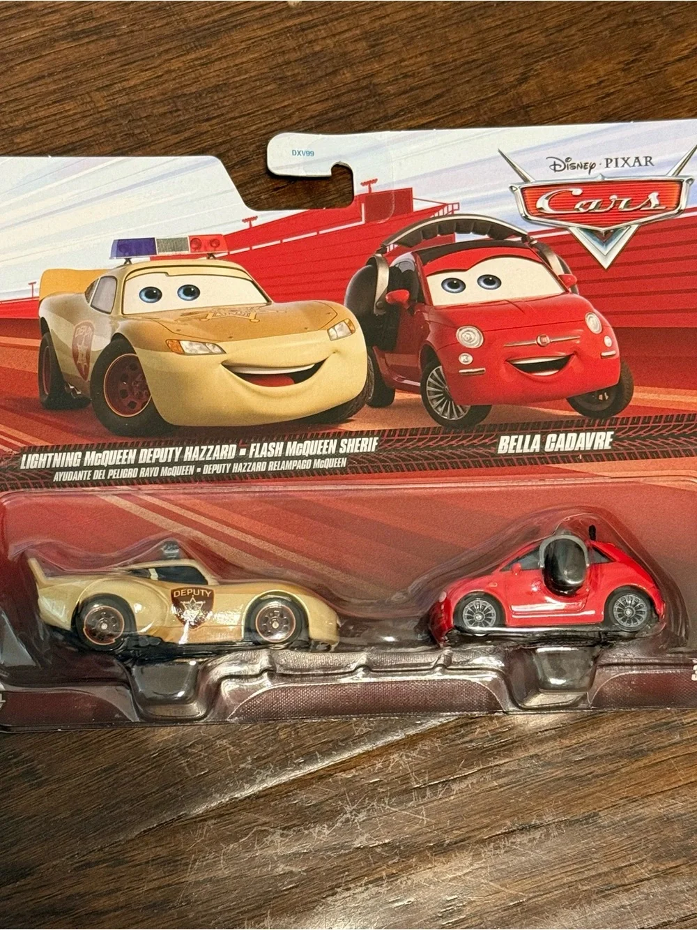 Disney Pixar Cars On The Road 2-Pack McQueen Deputy Hazzard & Bella Cadavre NIP